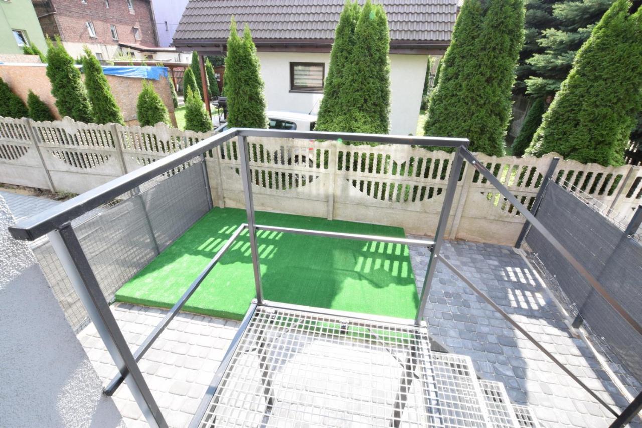 Katowice Chorzow Park Stadion Slaski Apartmenty Siemianowice Slaskie Exterior photo